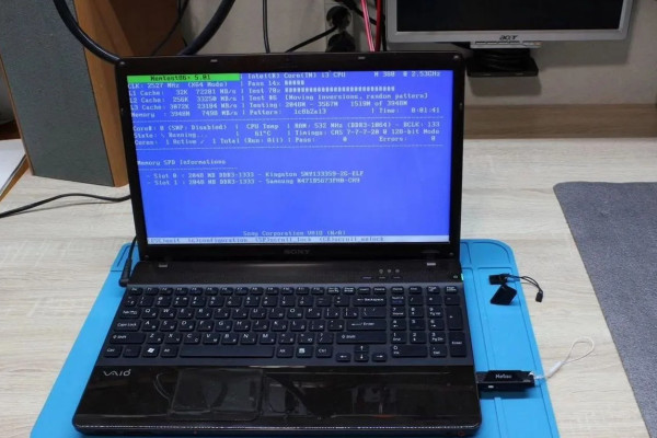 Синий экран на ноутбуке