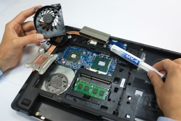 Чистка ноутбука и замена термопасты