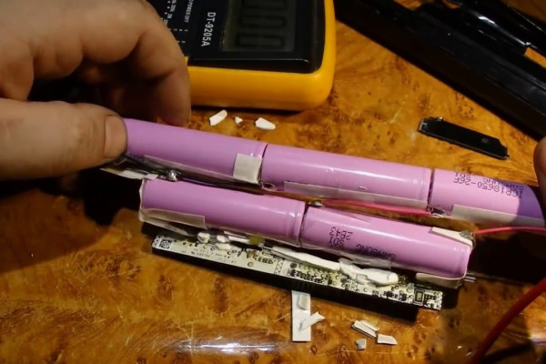 Замена батареи ноутбука в Киеве