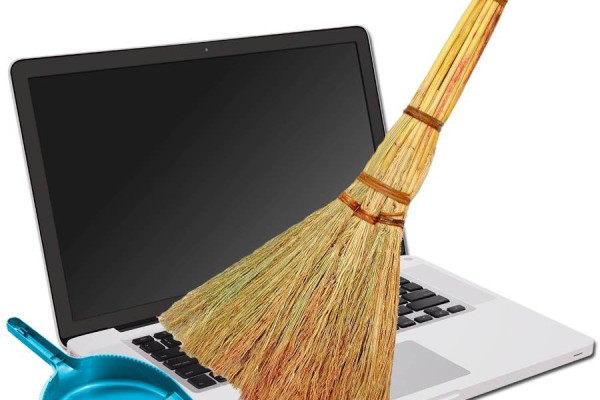 Чистка ноутбука от пыли в Киеве