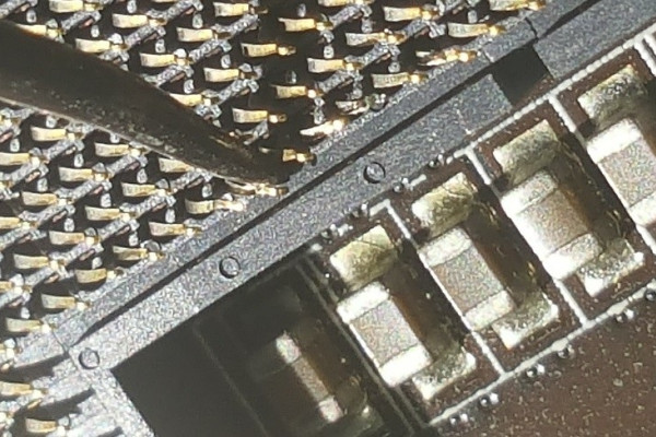 Ремонт ножек CPU в Киеве