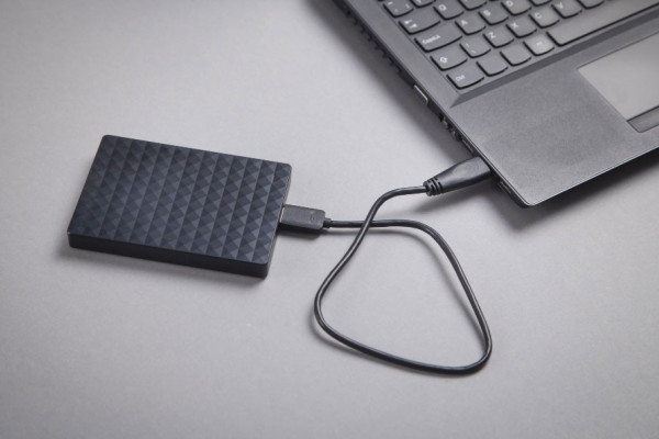 Компьютер не видит HDD