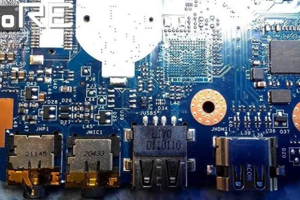 Ноутбук не загружается с флешки