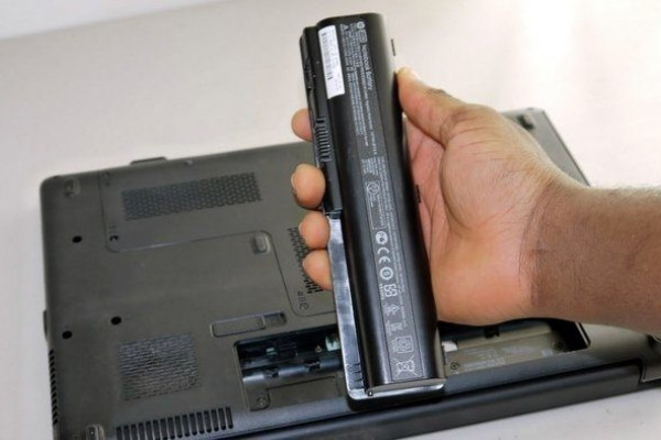 Ноутбук HP не заряжается: что делать