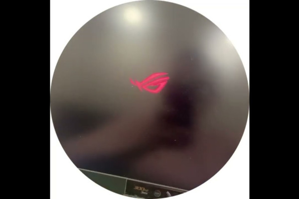 Завис ноутбук ASUS при загрузке