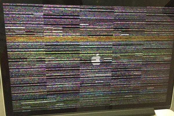 Полосы на экране ноутбука