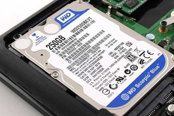 Второй диск не определяется