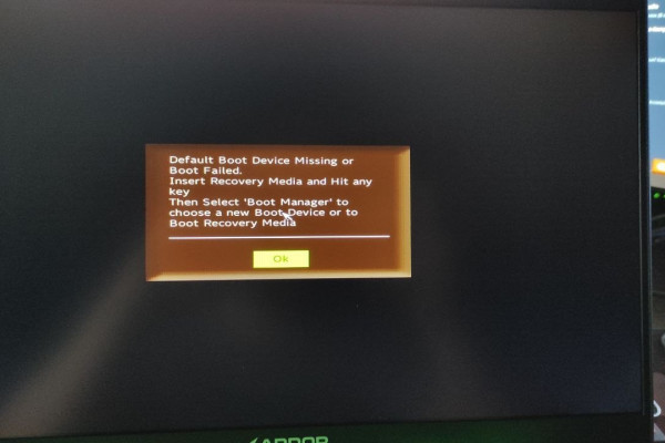 Белый экран на ноутбуке